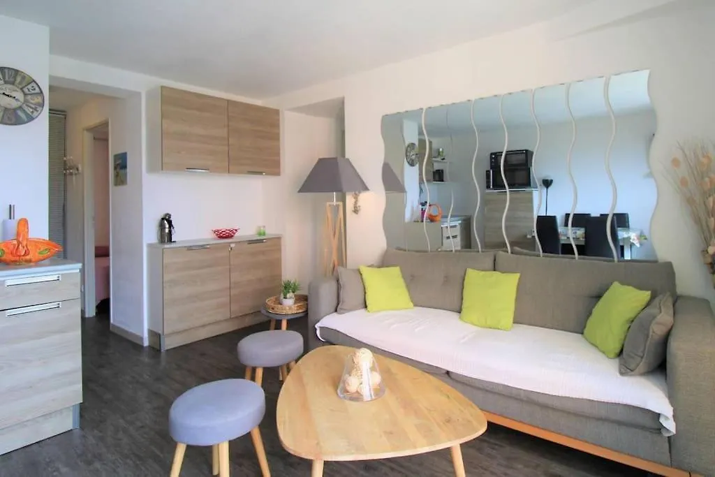 Apartment Pcogasto - Golfe De St-Tropez - Appartement Dans Residence Avec Piscine Avec Vue Sur Marina Cogolin