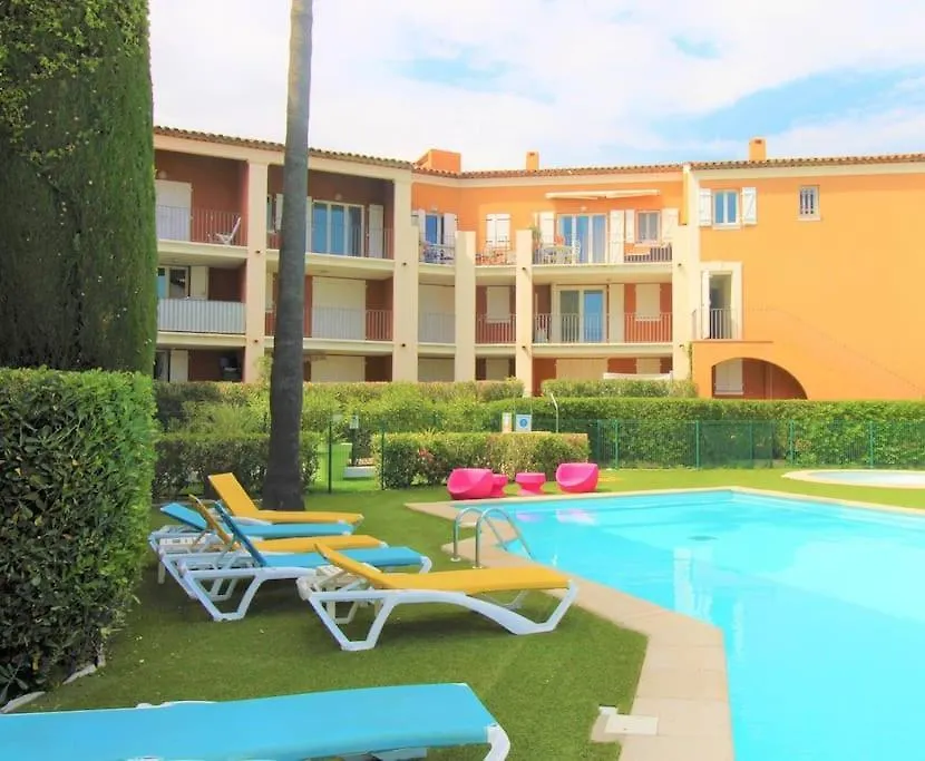 Pcogasto - Golfe De St-Tropez - Appartement Dans Residence Avec Piscine Avec Vue Sur Marina location